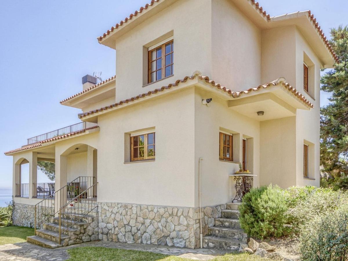 Belvilla By Oyo Villa In Arenys De Mar With Pool Exterior foto